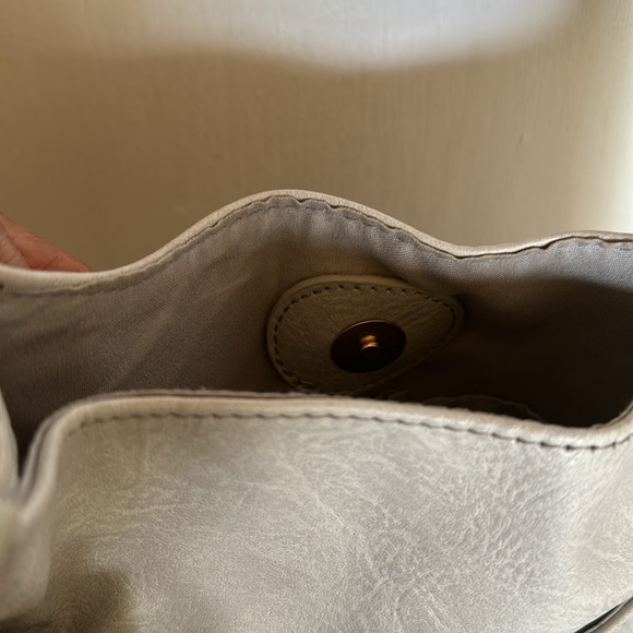 Handbag - Picture 4 of 7